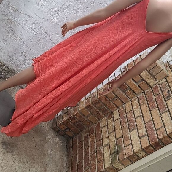 Mlle Gabrielle coral sleeveless flowing dress - Picture 6 of 9